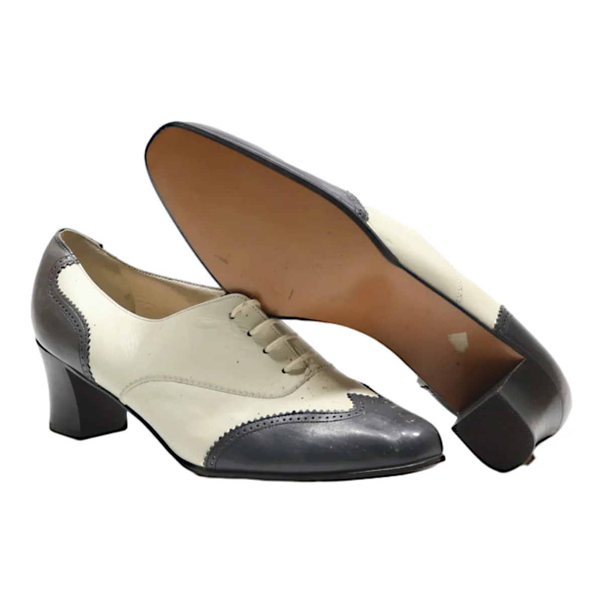 BALLY Brogue Shoes Cream Leather Womens UK 4.5