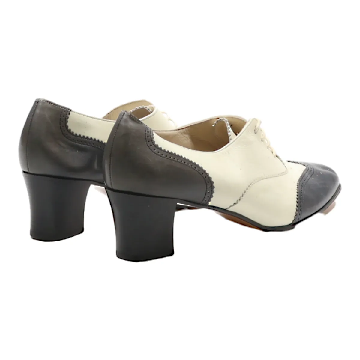 BALLY Brogue Shoes Cream Leather Womens UK 4.5