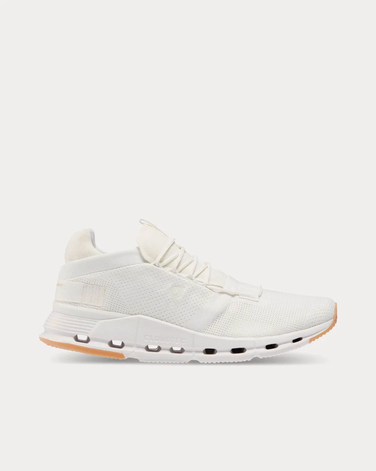 Cloudnova Undyed Running Shoes