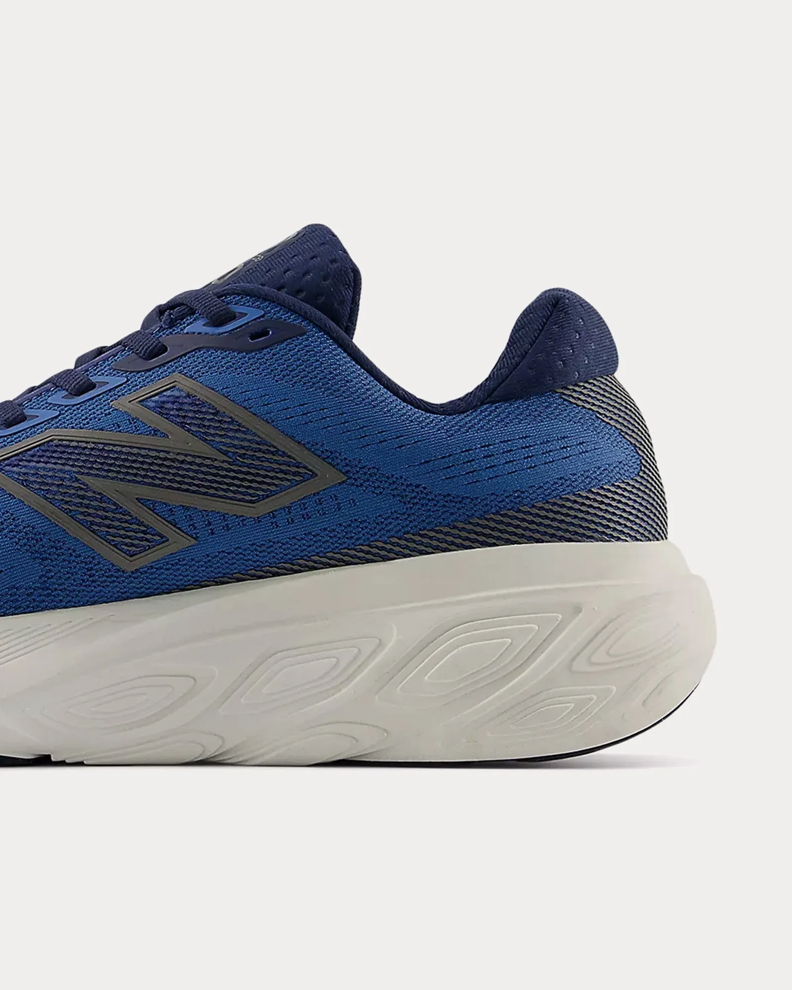 Fresh Foam X 880v15 Sea Stone / NB Navy / Marmalade Running Shoes
