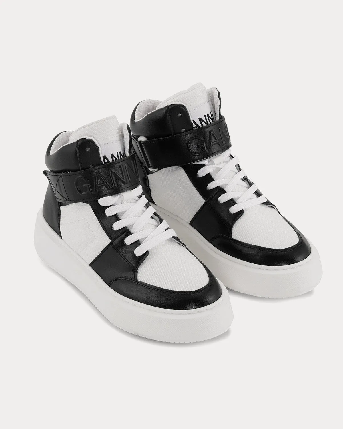Sporty Mix Black / White High Top Sneakers