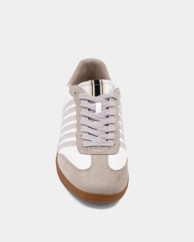 Stevie Sneakers - White