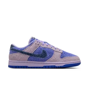 WMNS Nike Dunk Low Retro SE