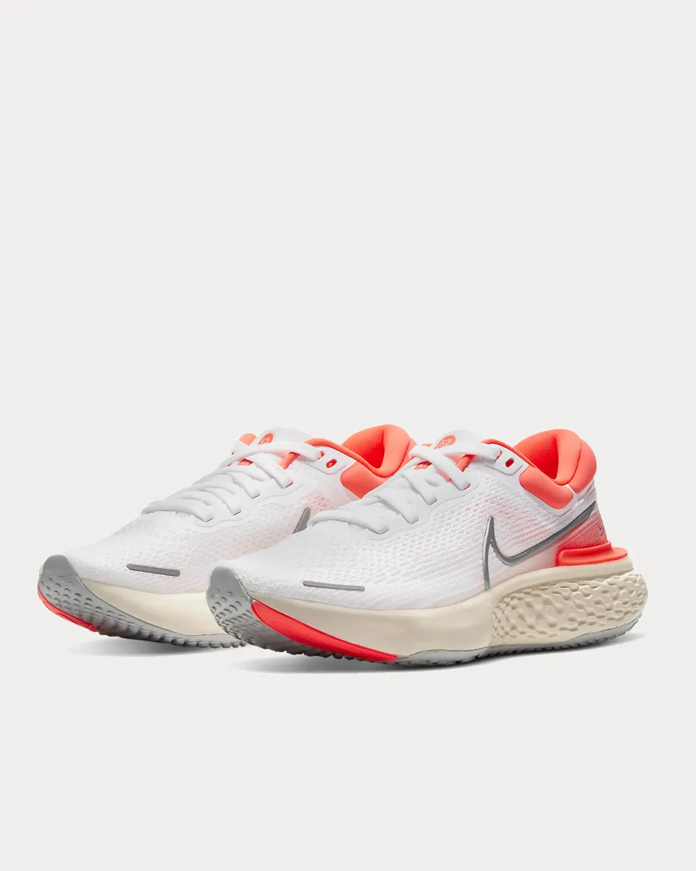 ZoomX Invincible Run Flyknit White/Bright Mango/Grey Running Shoes